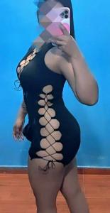 692866260: Chica busca chico en Sevilla