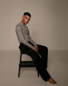 658168866: Chico busca chica en Madrid