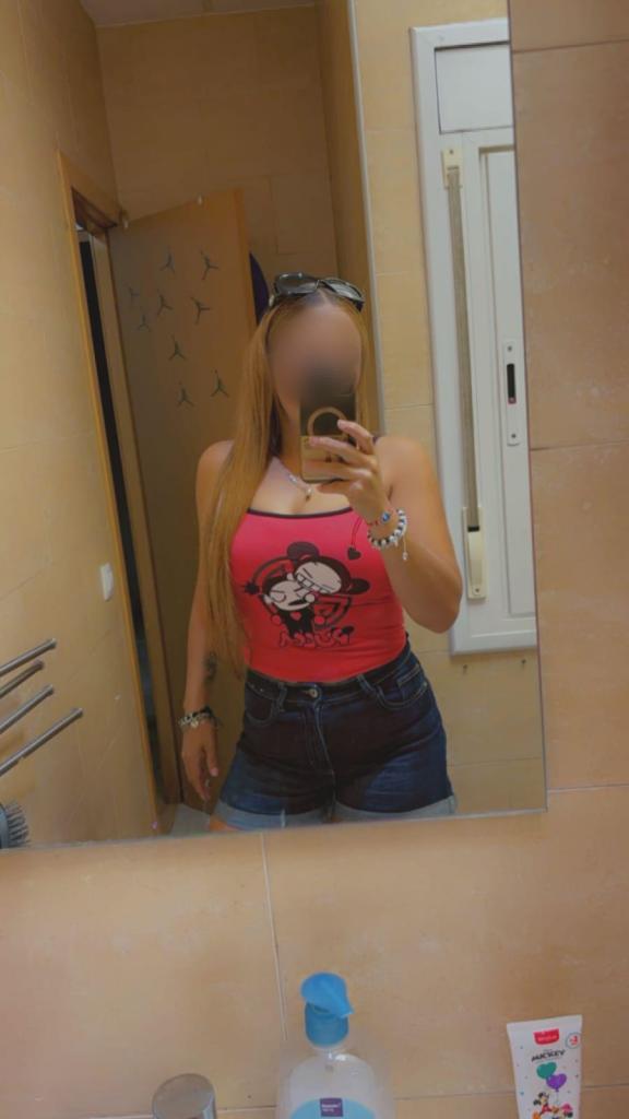 722420936: Chica busca chico en Sevilla