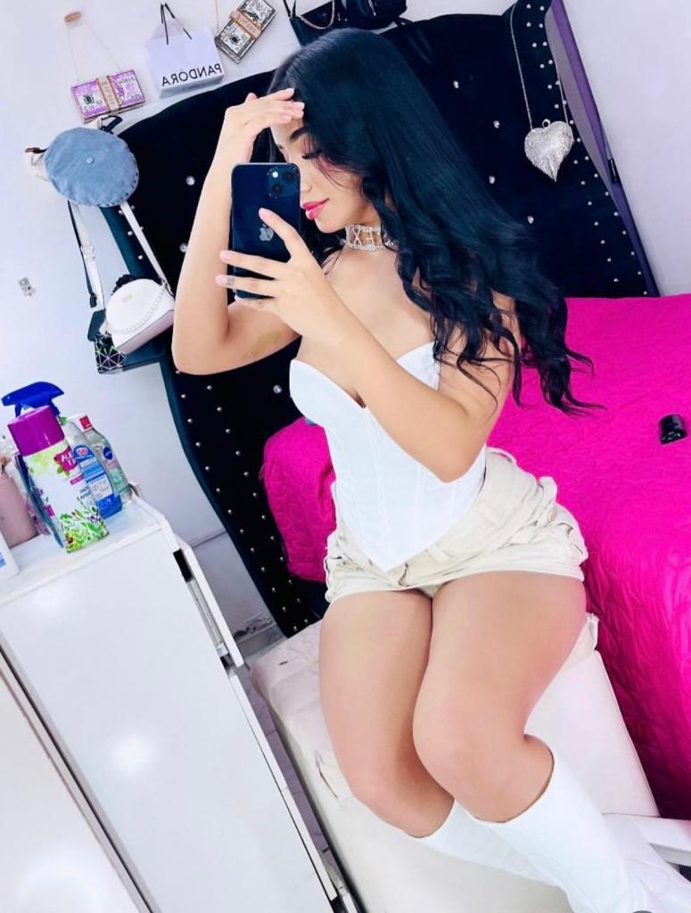 643683212: Chica busca chico en Cáceres