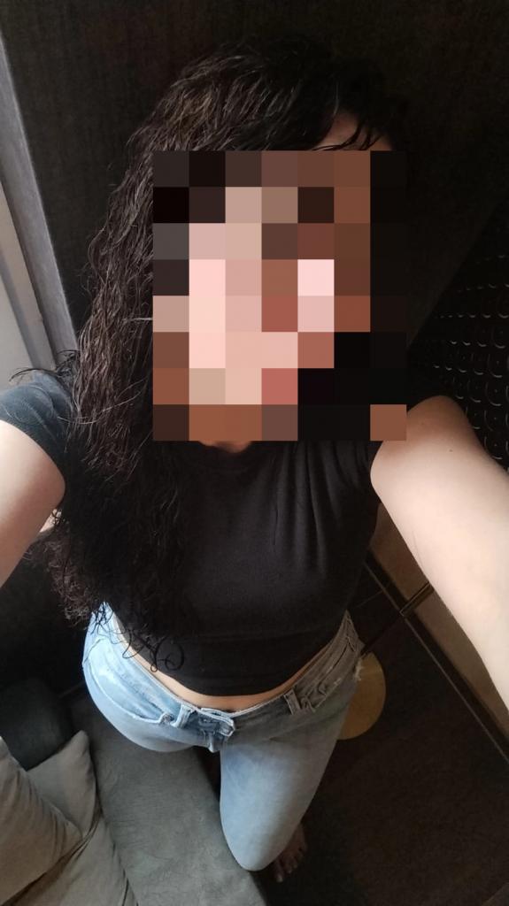 607639019: Chica busca chico en Málaga