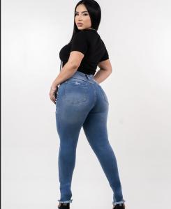 674024439: Chica busca chico en Huesca