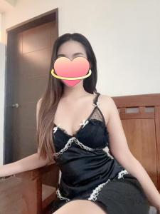 677438935: Chica busca chico en Valencia