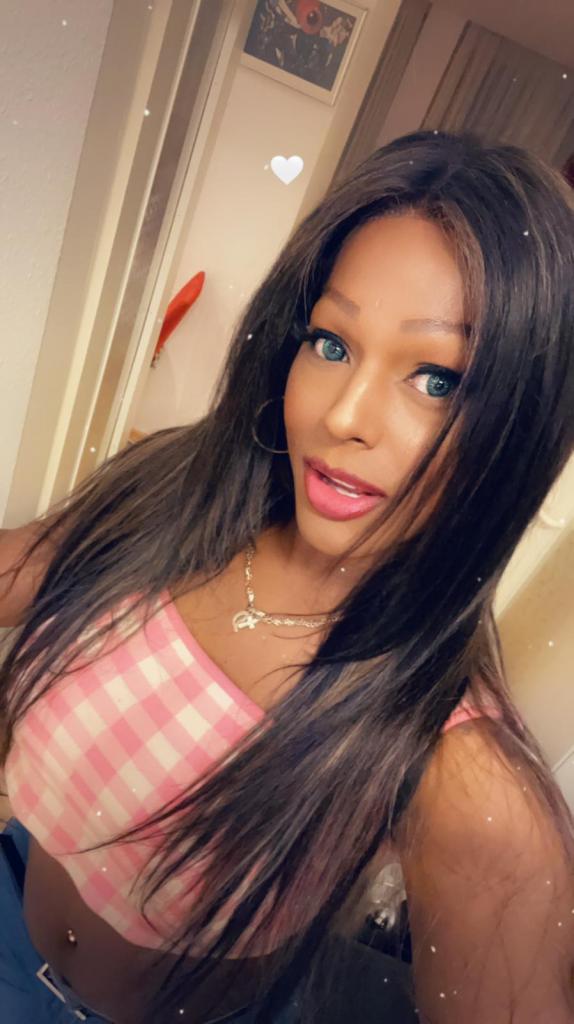 672682566: Chica busca chico en Madrid