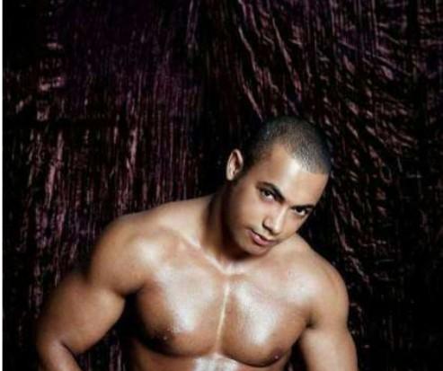 Chico busca chica en Las Palmas: 