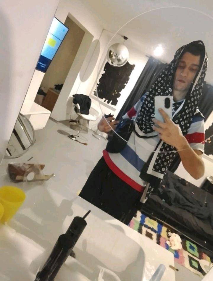 Chico busca chica en Ibiza: 