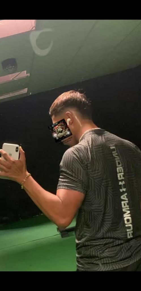 Chico busca chica en Cádiz: 