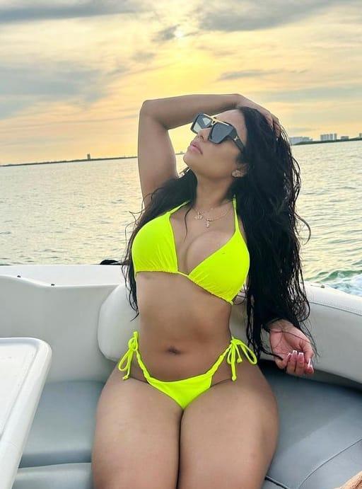 Chica busca chico en Murcia: 