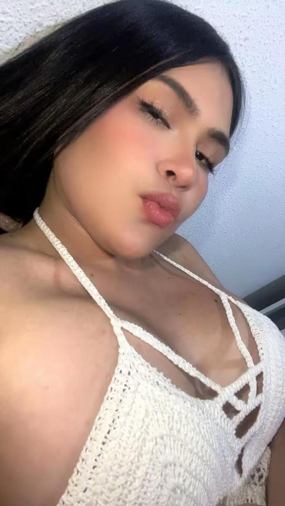 Chica busca chico en Las Palmas: Chica busca chico