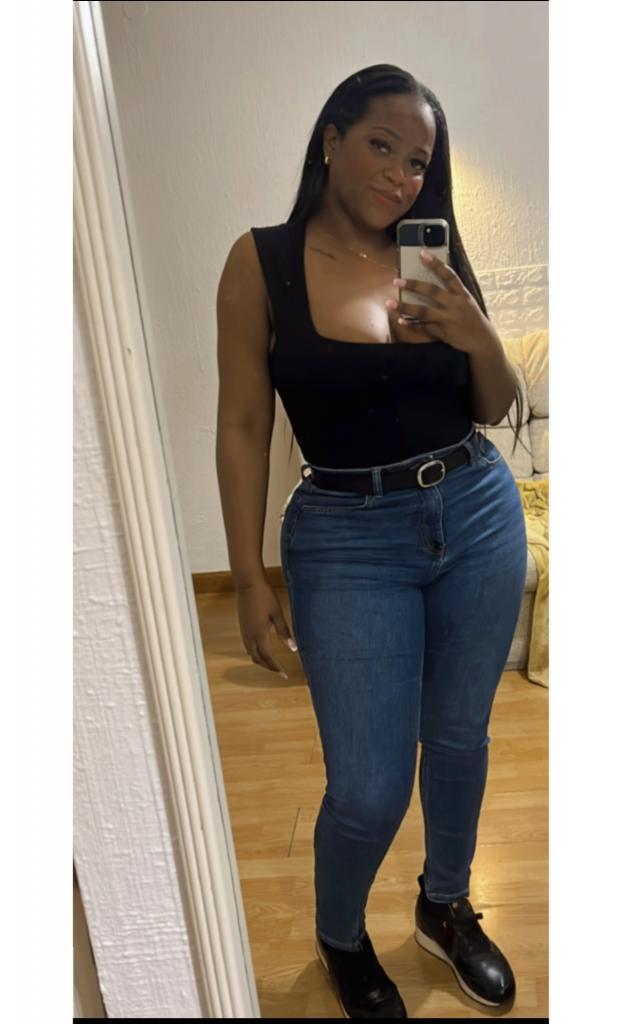 Chica busca chico en Mallorca: 