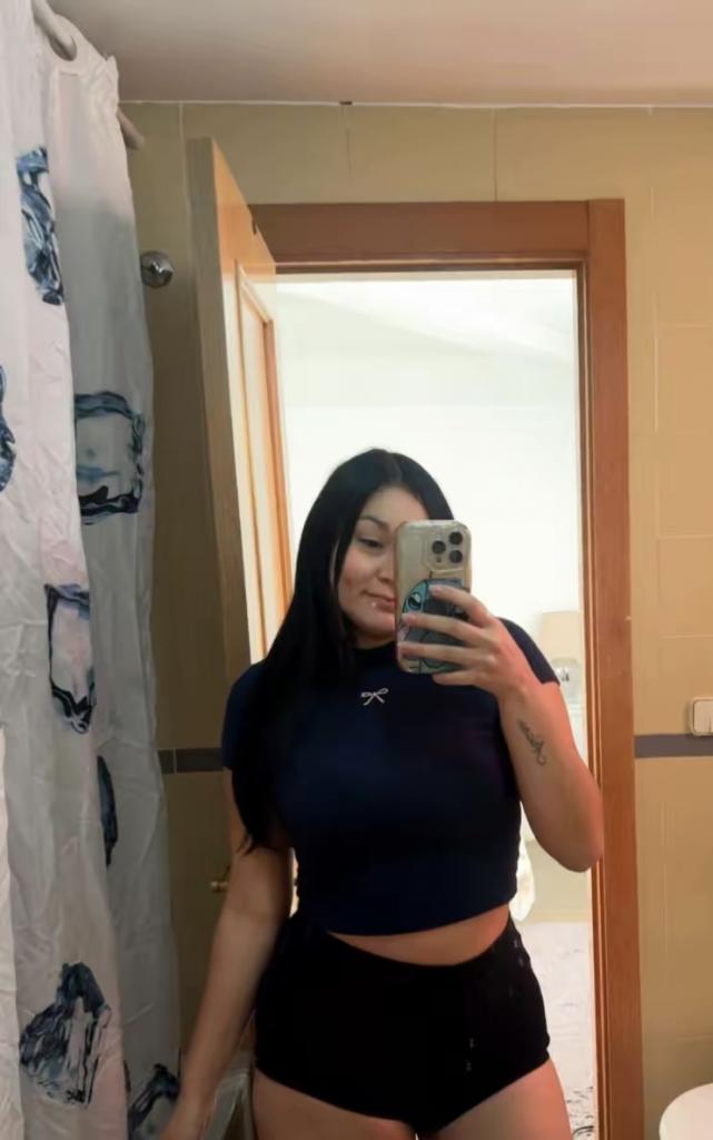 631843972: Chica busca chico en Madrid