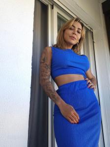 647089761: Chica busca chico en Valencia