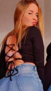 614949045: Chica busca chico en Murcia