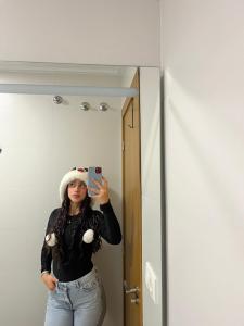 611280171: Chica busca chico en Murcia