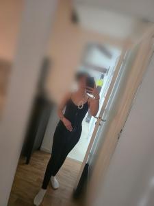 633206291: Chica busca chico en Lugo