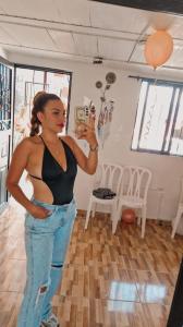 615271502: Chica busca chico en Menorca