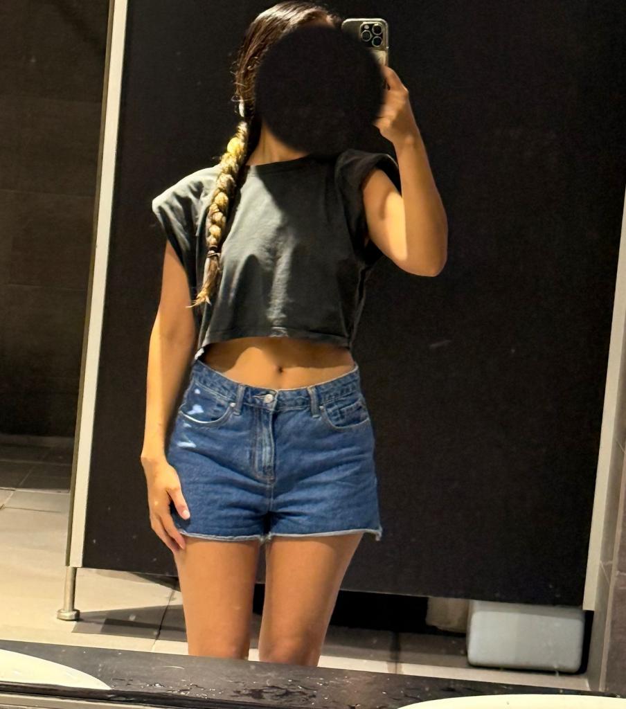 607435616: Chica busca chico en Madrid