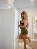 672825788: Transexual en La Coruña