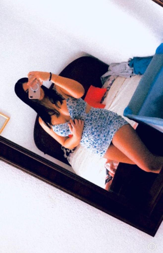 Chica busca chico en Granada: 