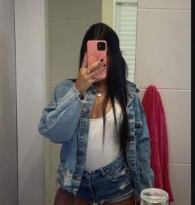 Chica busca chico en Granada: 