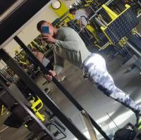 658285591: Chico busca chica en Sevilla