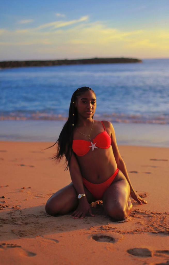 Chica busca chico en Tenerife: 