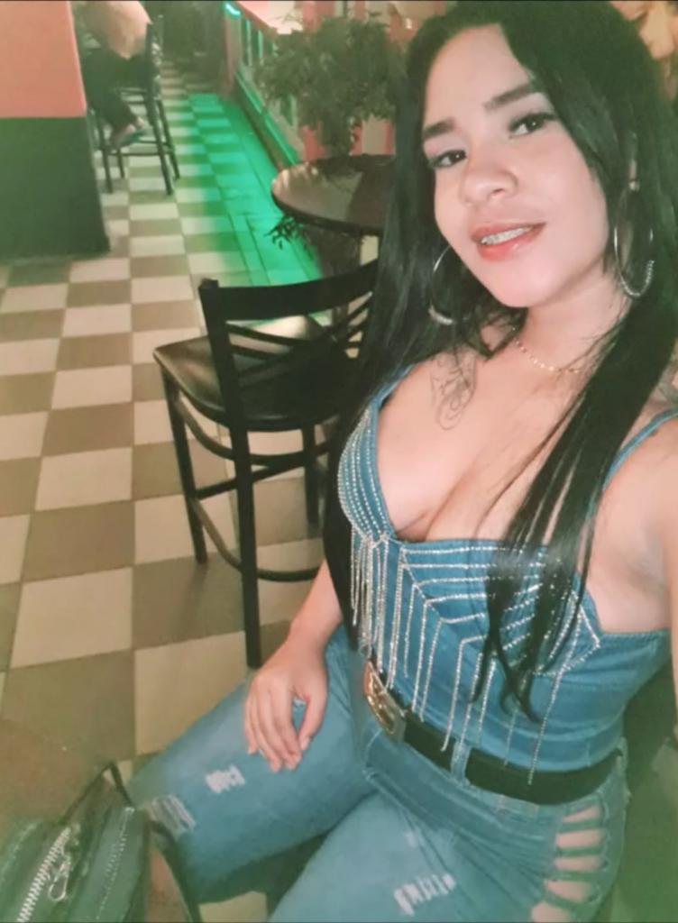 Chica busca chico en Córdoba: Chica busca chico