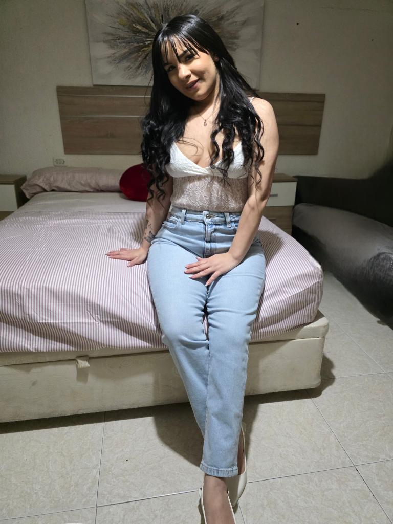 Chica busca chico en Huelva: 