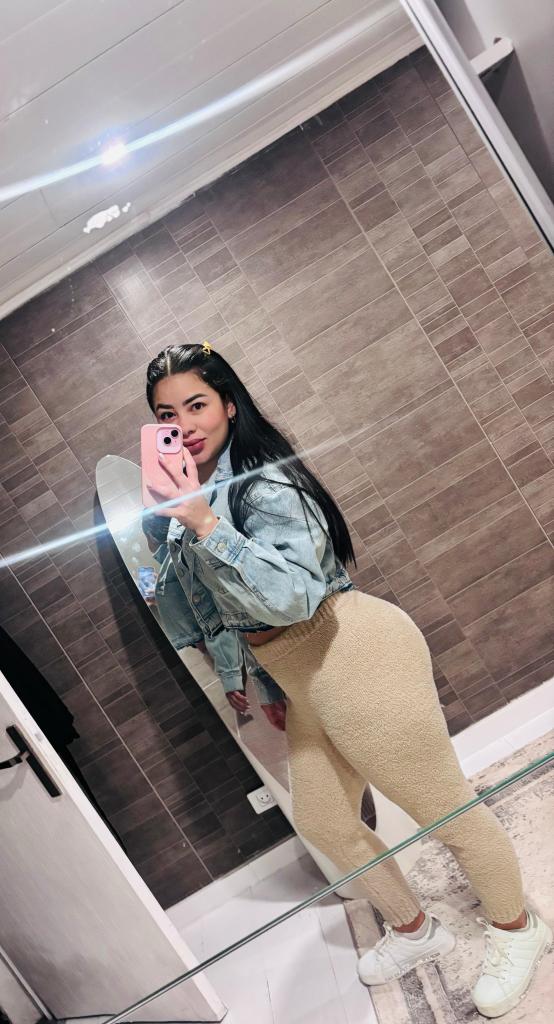 643822293: Chica busca chico en Asturias