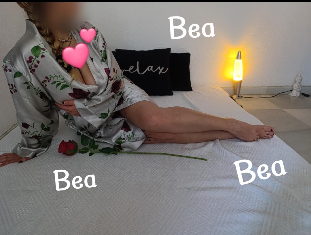 Chica busca chico en Sevilla: 