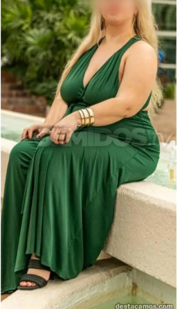 672988631: Chica busca chico en Alicante