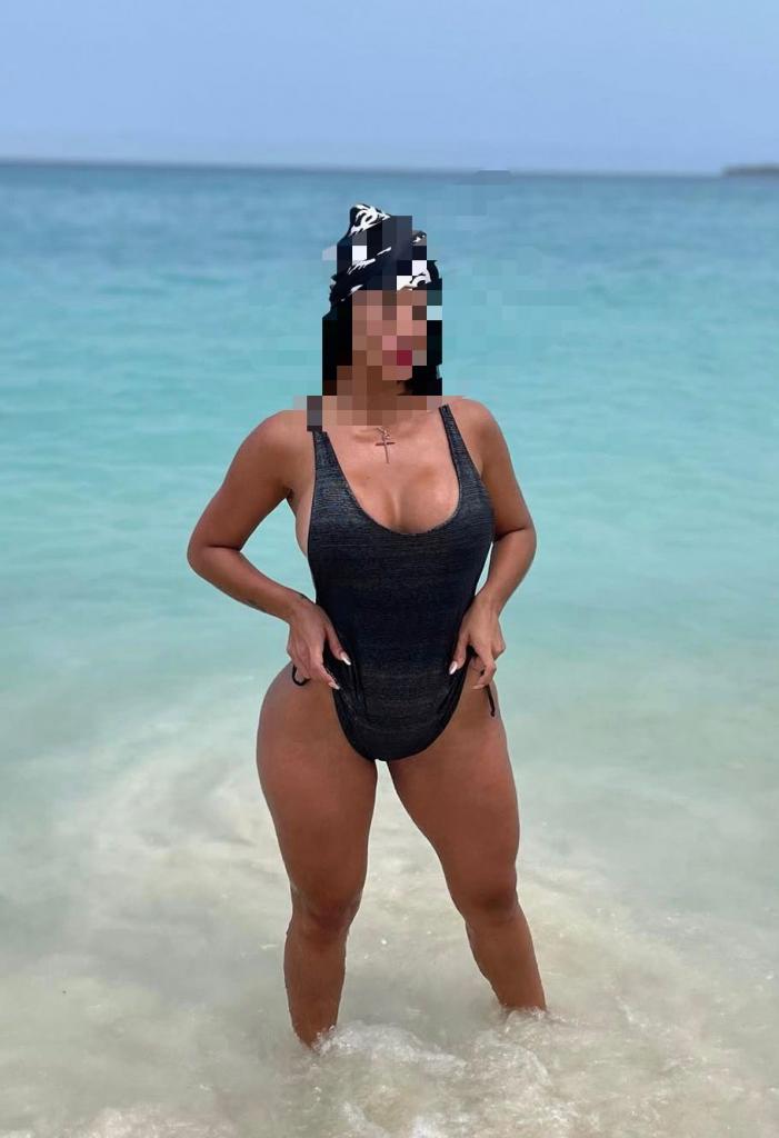 Chica busca chico en Pontevedra: 