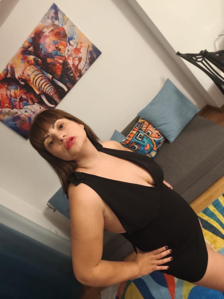 Chica busca chico en Asturias: 