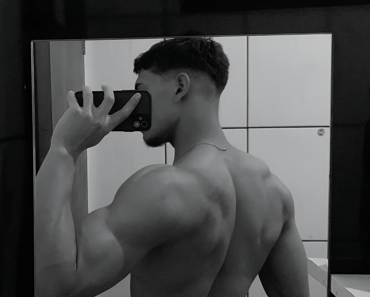 614473358: Chico busca chica en Madrid