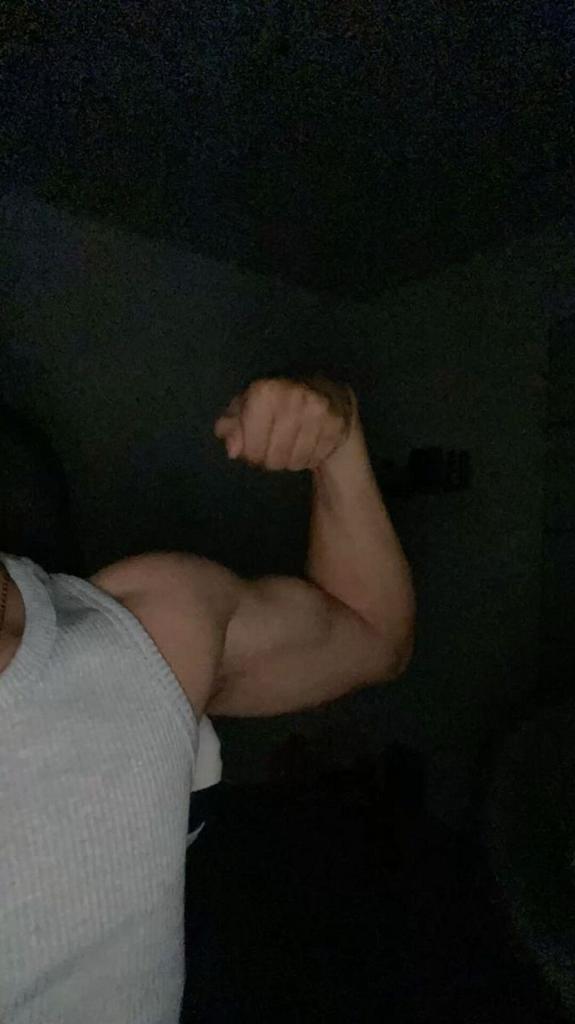 614473358: Chico busca chica en Madrid