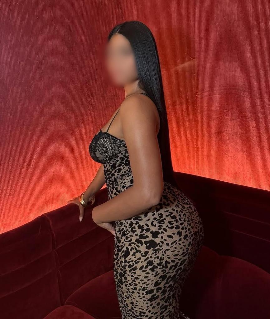 610712838: Chica busca chico en Mallorca