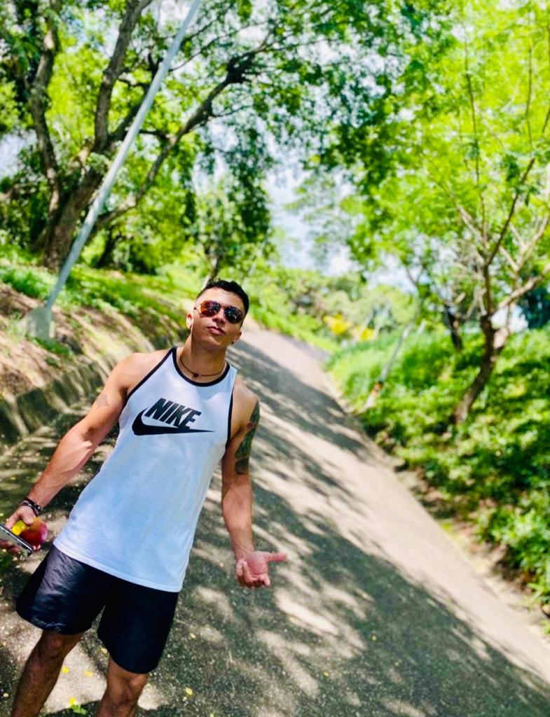 Chico busca chica en Madrid: 