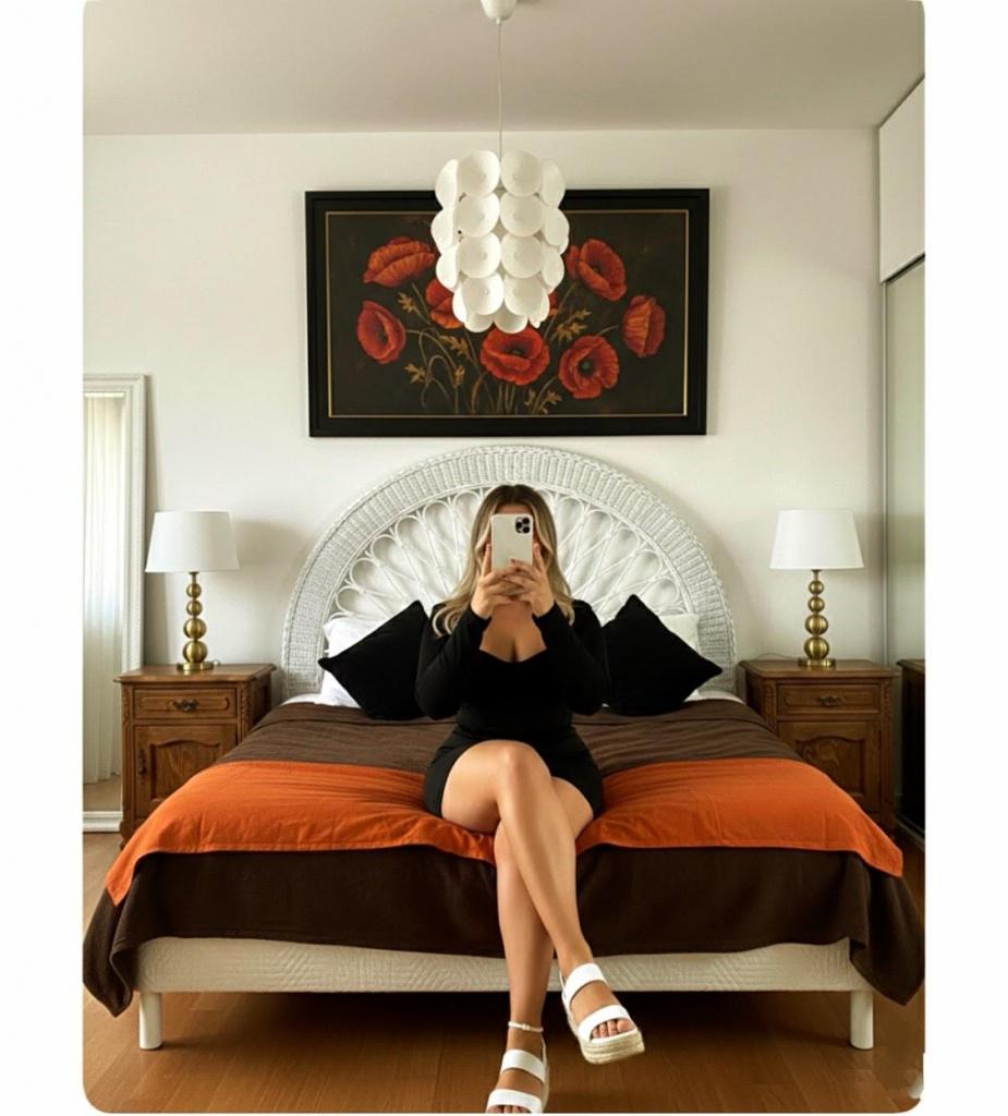 663134856: Chica busca chico en Mallorca