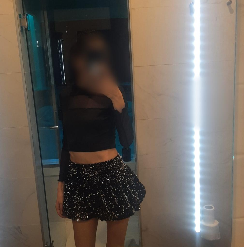 634978375: Chica busca chico en Málaga