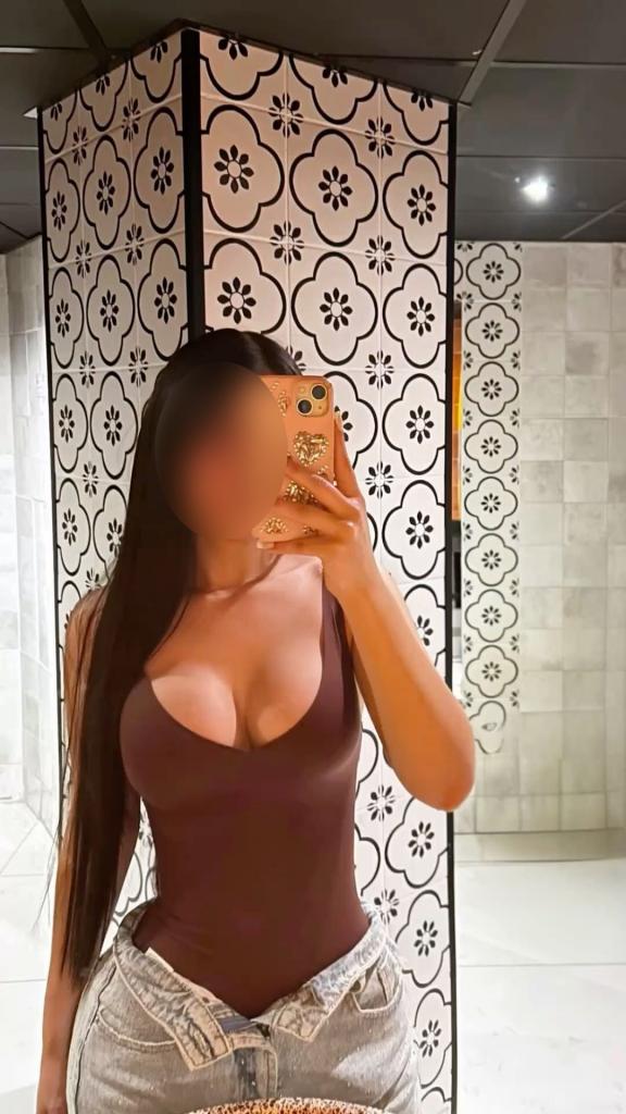 602063370: Chica busca chico en Madrid