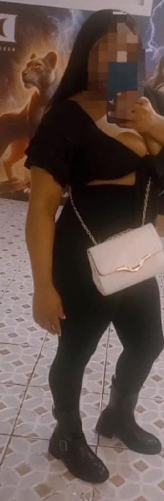 Chica busca chico en Almería: 