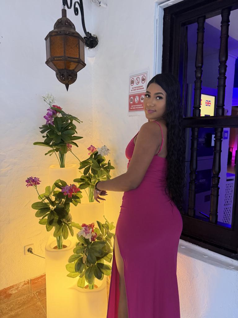 602291569: Chica busca chico en Málaga