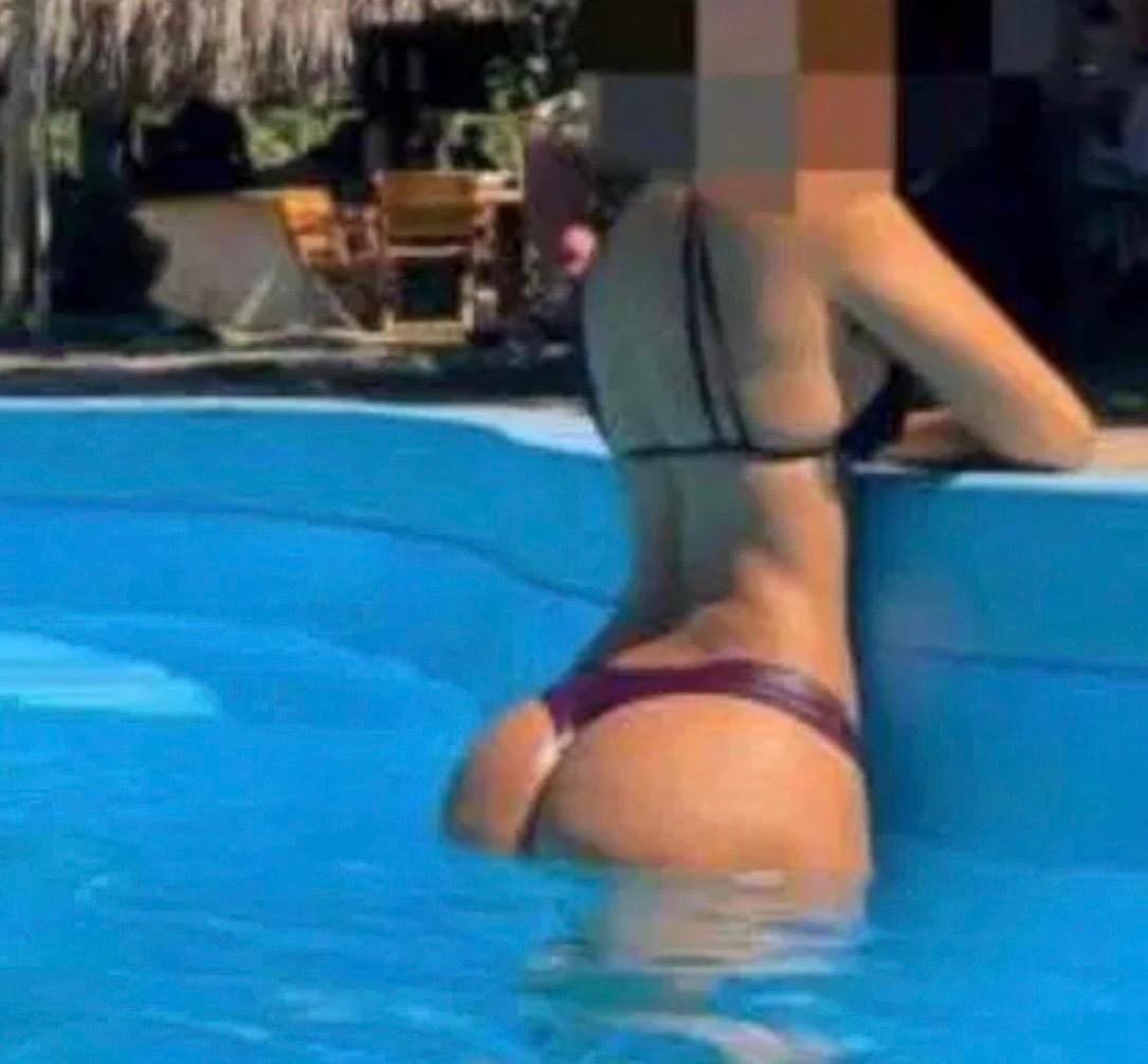 Chica busca chico en Cádiz: 