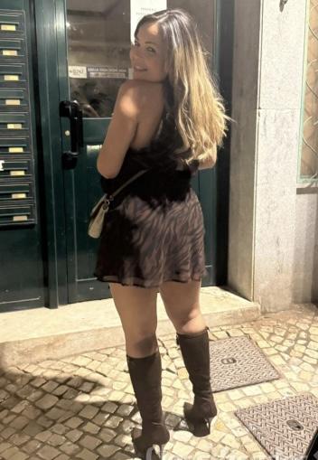 Chica busca chico en Almería: 