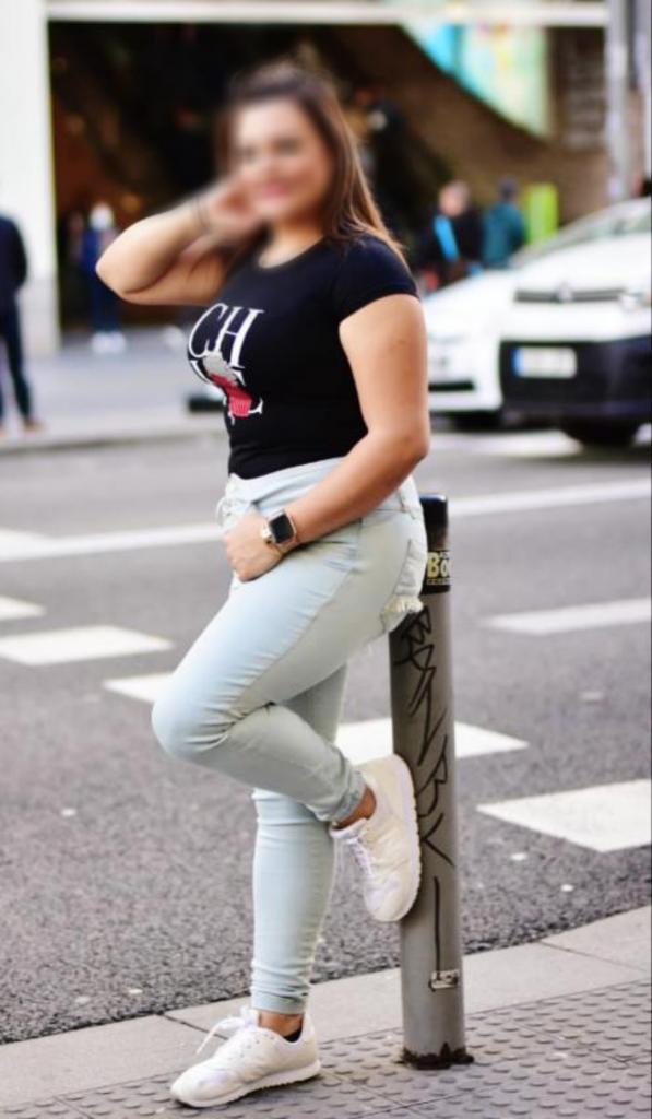 Chica busca chico en Murcia: 