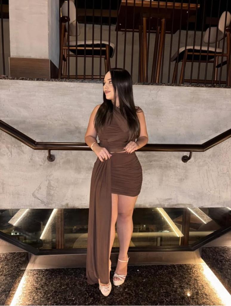 641120076: Chica busca chico en Granada