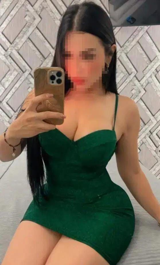 722534278: Chica busca chico en Granada