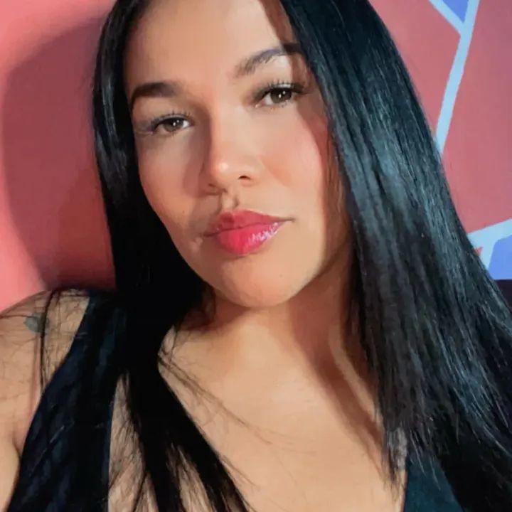 631284843: Chica busca chico en Barcelona