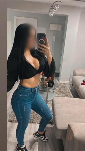 Chica busca chico en Murcia: 