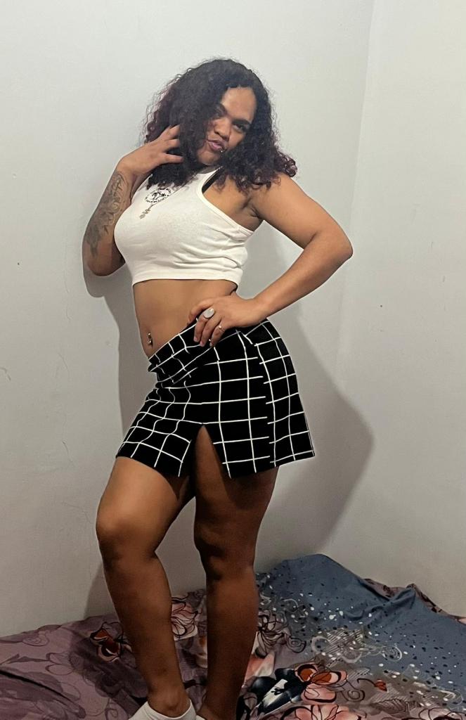 641429253: Chica busca chico en Valencia